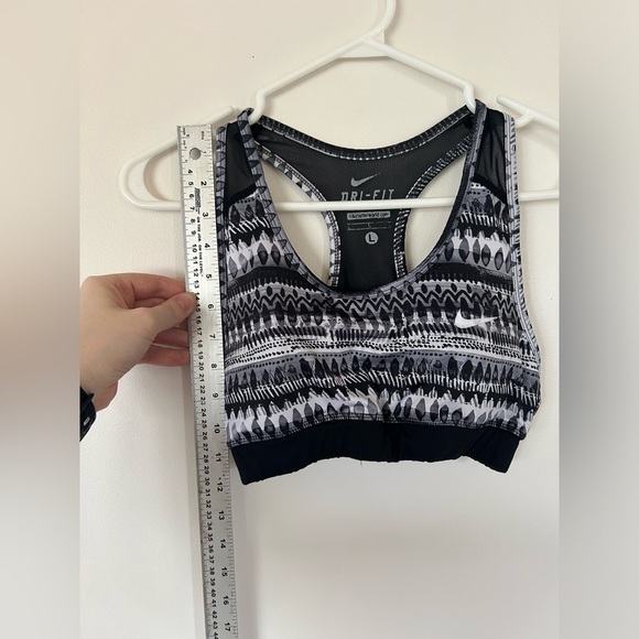 Nike Dry-Fit Tribal Pattern Sports Bra​ - Picture 5 of 6